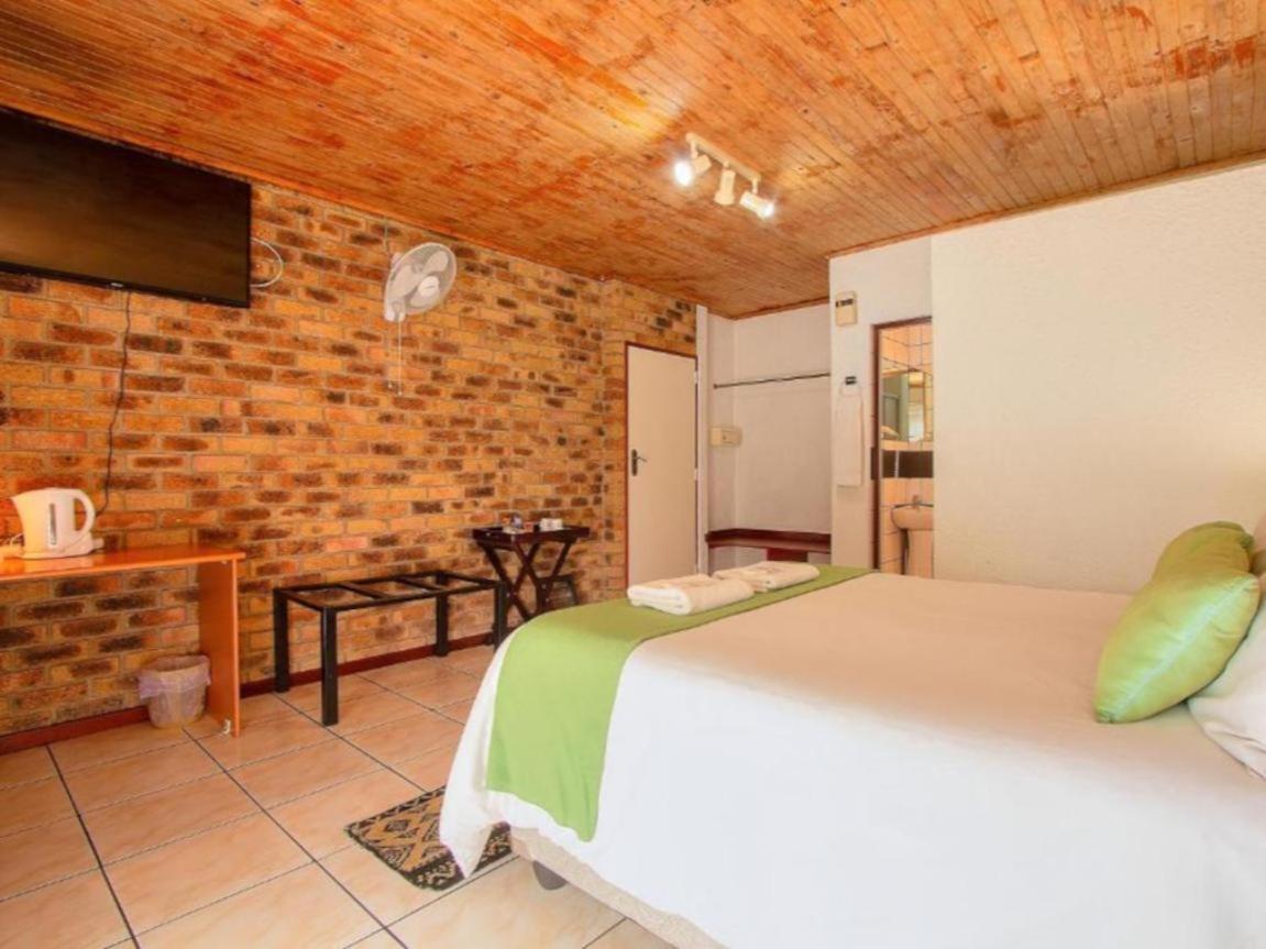 Airport Bird & Game Lodge Kempton Park Pokoj fotografie